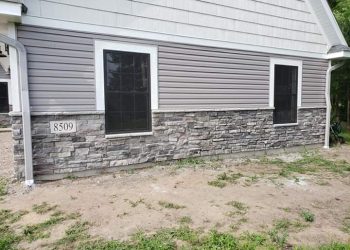 Retaining wall stone for durable landscaping in Edina