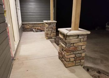 Brick pillars for classic exteriors in Mendota